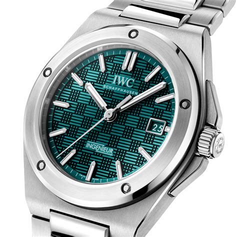 IWC Ingenieur Automatic 40 (IW328903) – Greenleaf .